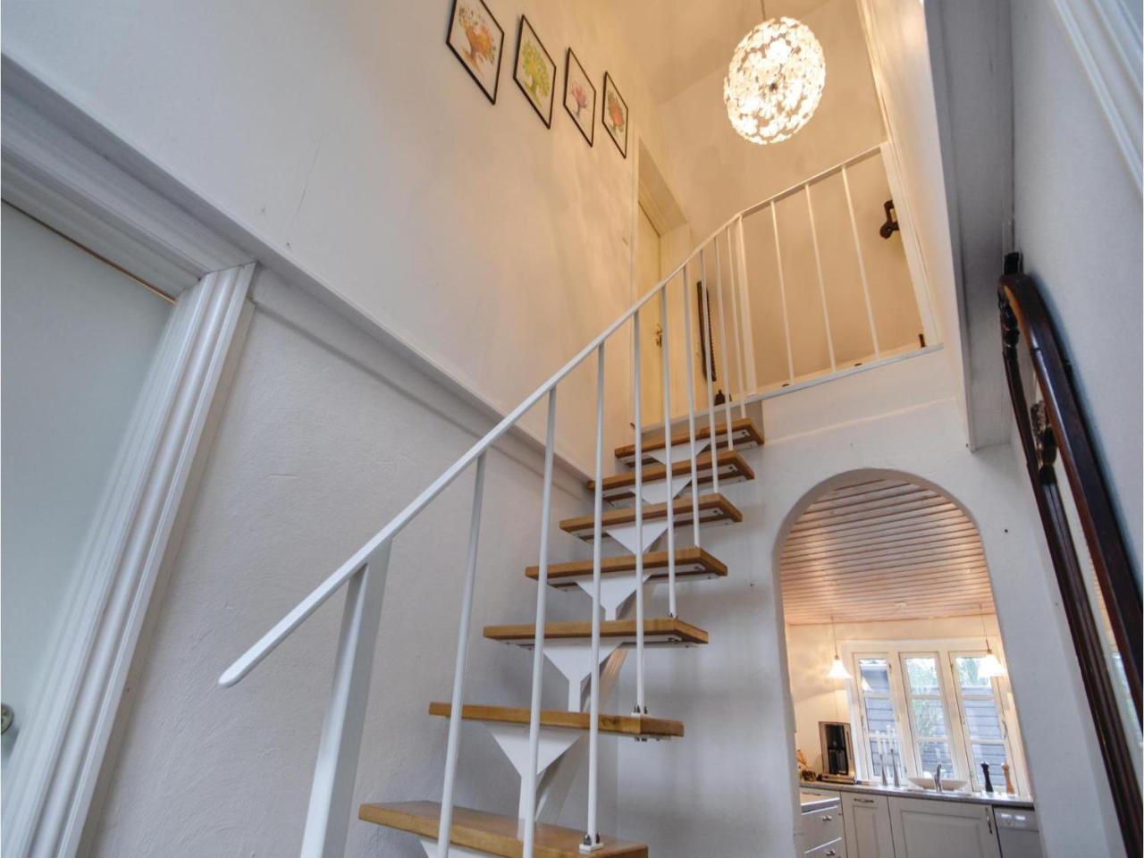 Stunning Home In Hojer With Wifi エクステリア 写真