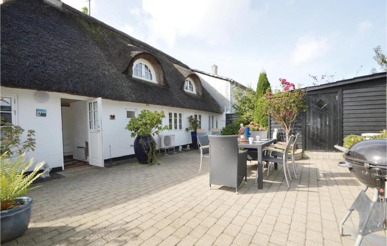Stunning Home In Hojer With Wifi エクステリア 写真